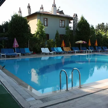 Albatros Apartment *